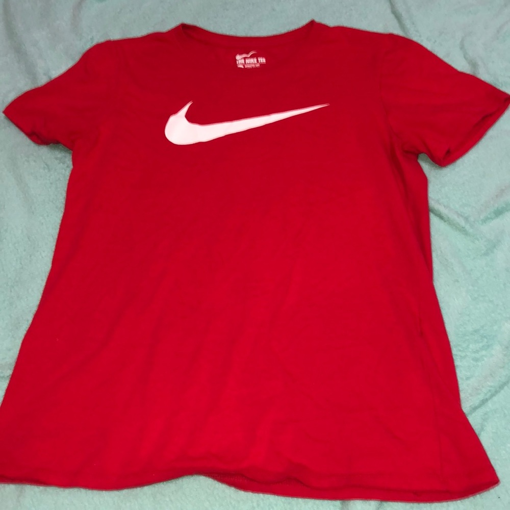 Nike tee